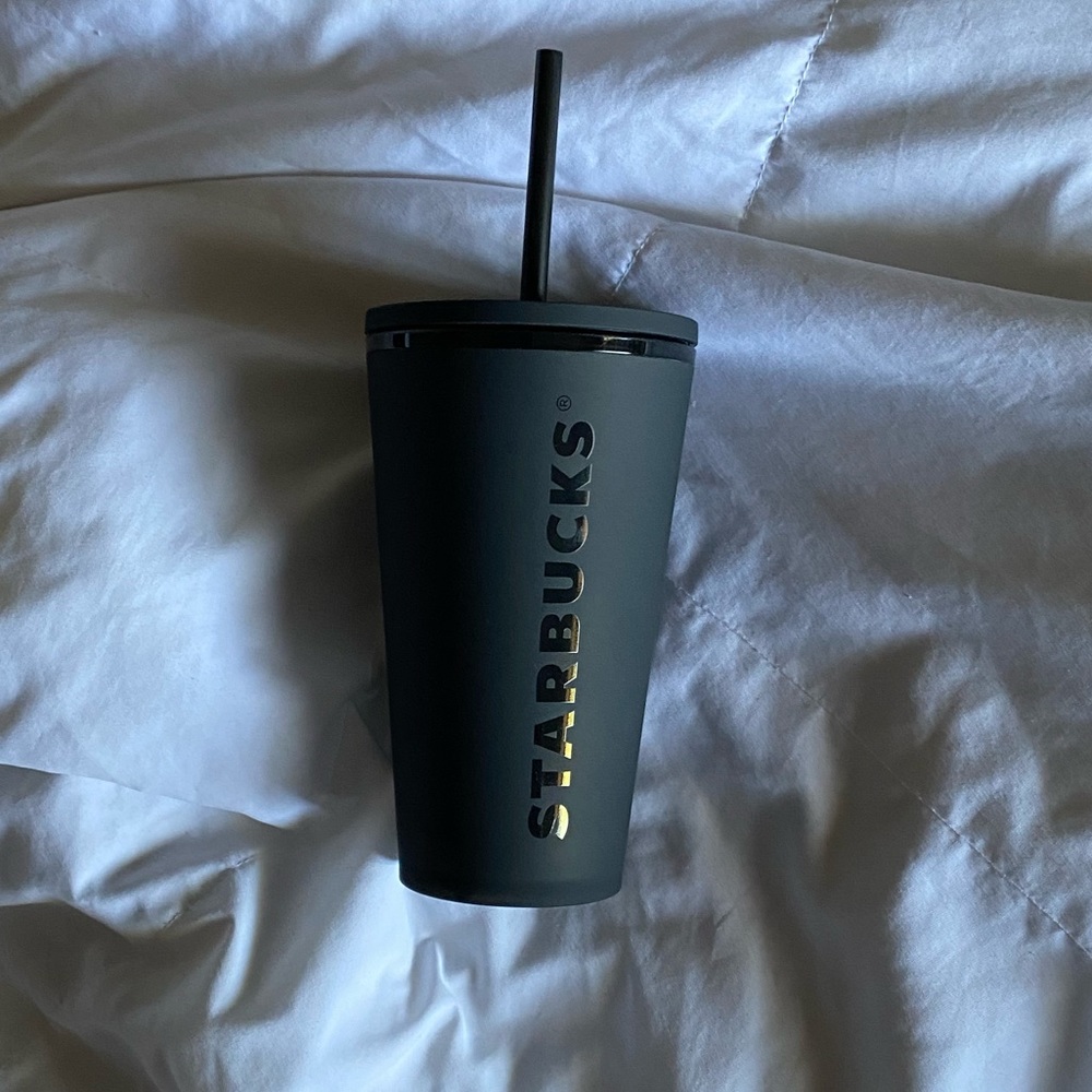 New Starbucks Matte Grande Size Black Cup✨